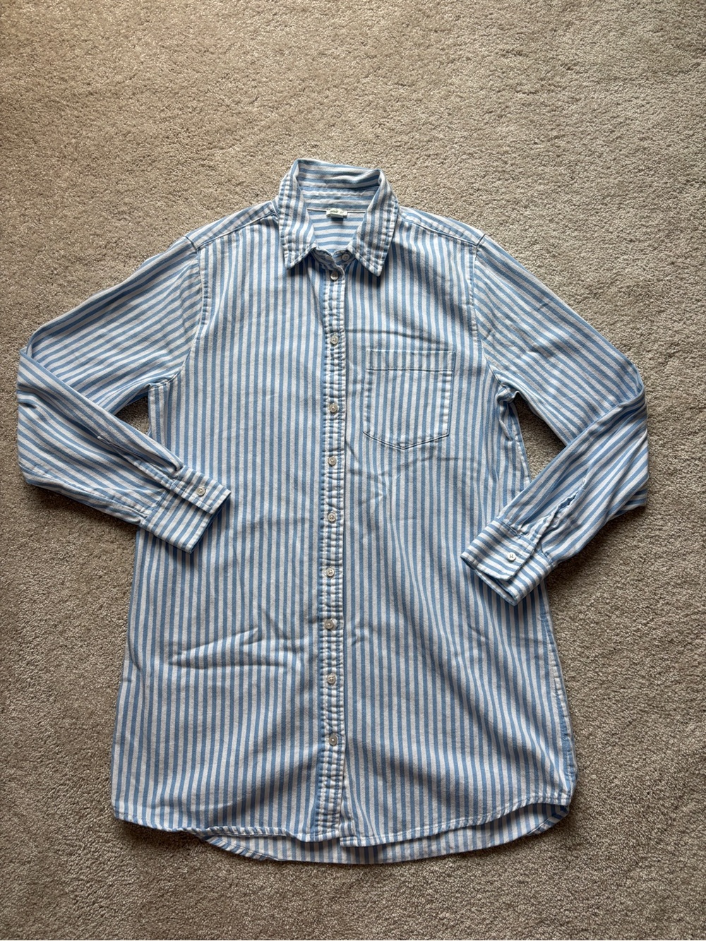 Aerie Blue & White Striped Button Down Shirt Women’s Small Cotton - Picture 2 of 8